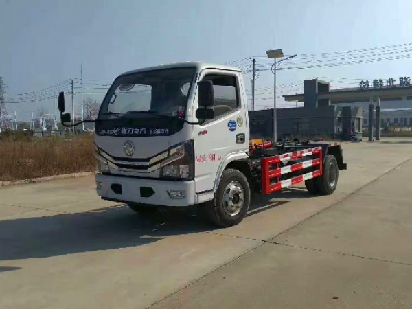 東風(fēng)小多利卡國六藍牌車廂可卸（鉤臂5方）式垃圾車
