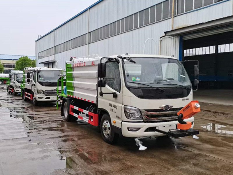 福田7方藍(lán)牌抑塵車(chē)